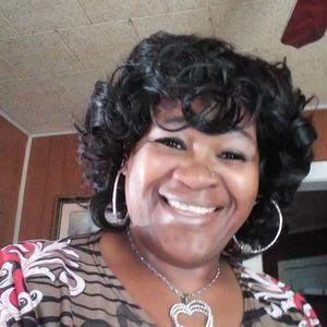 Meet your Posher, Debra